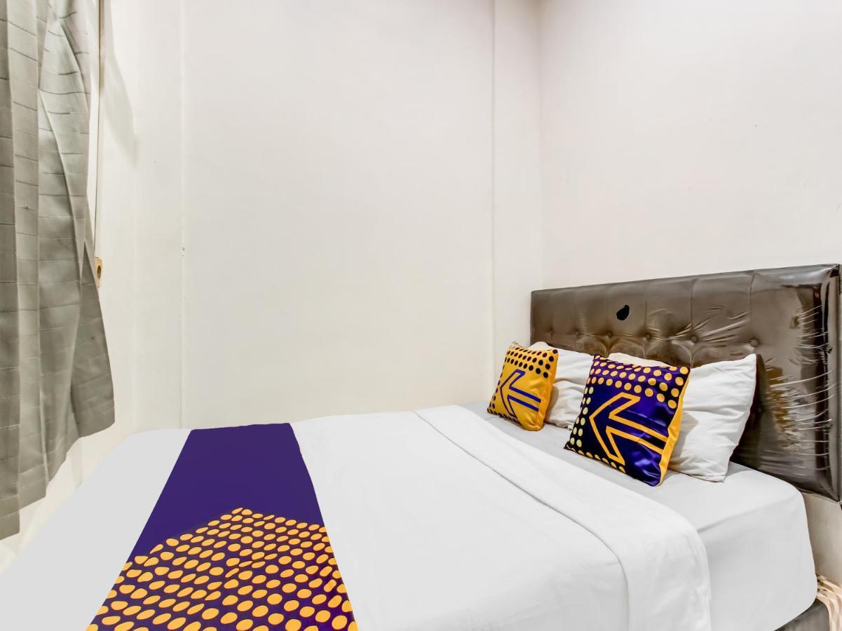 Oyo Life 91374 Asia Stay Semarang Syariah Exterior foto
